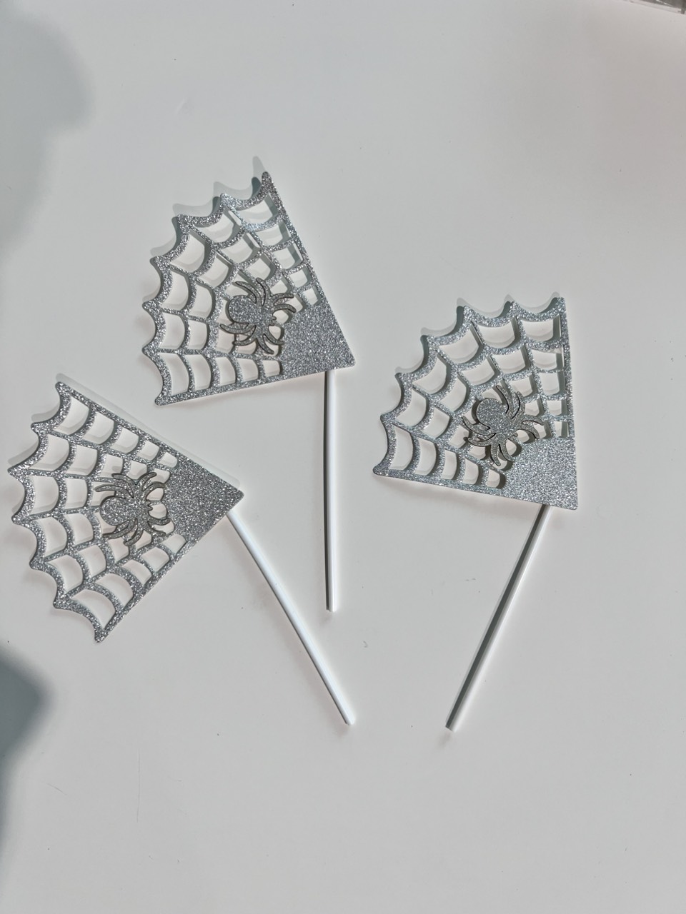 SET CẮT LAZE MẠNG NHỆN 3