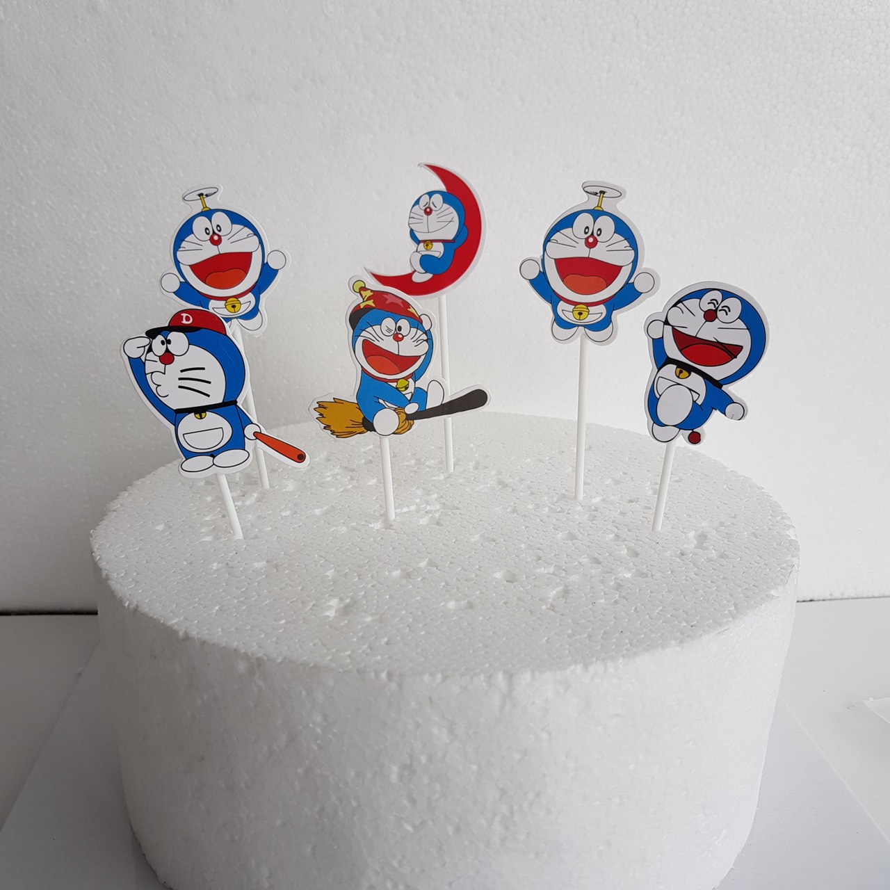 SET CẮM GIẤY DORAEMON 1