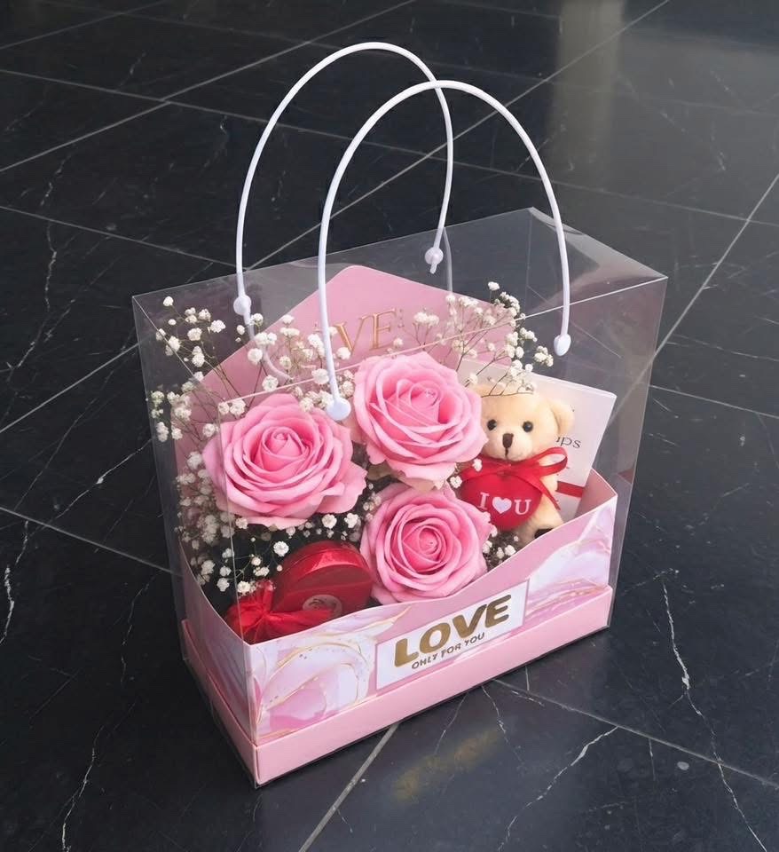 Hộp Romatic Hồng Love