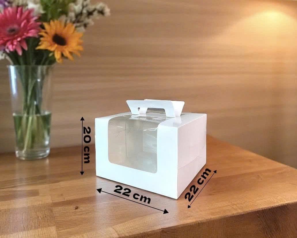 Hộp Giấy Ivory Ô Cửa Sổ Size 22x20cm
