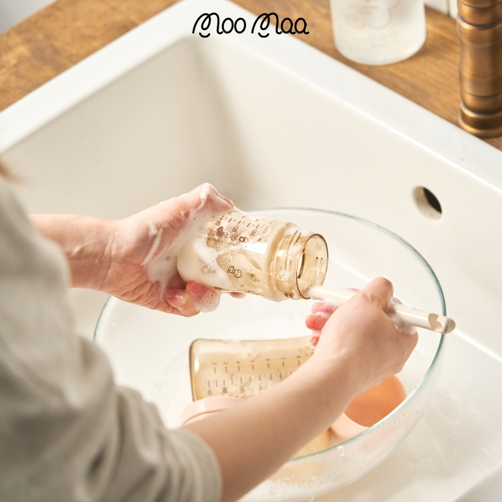 Nước rửa bình ngũ cốc thuần chay Moomaa - Dạng chai có vòi - 480ml/chai