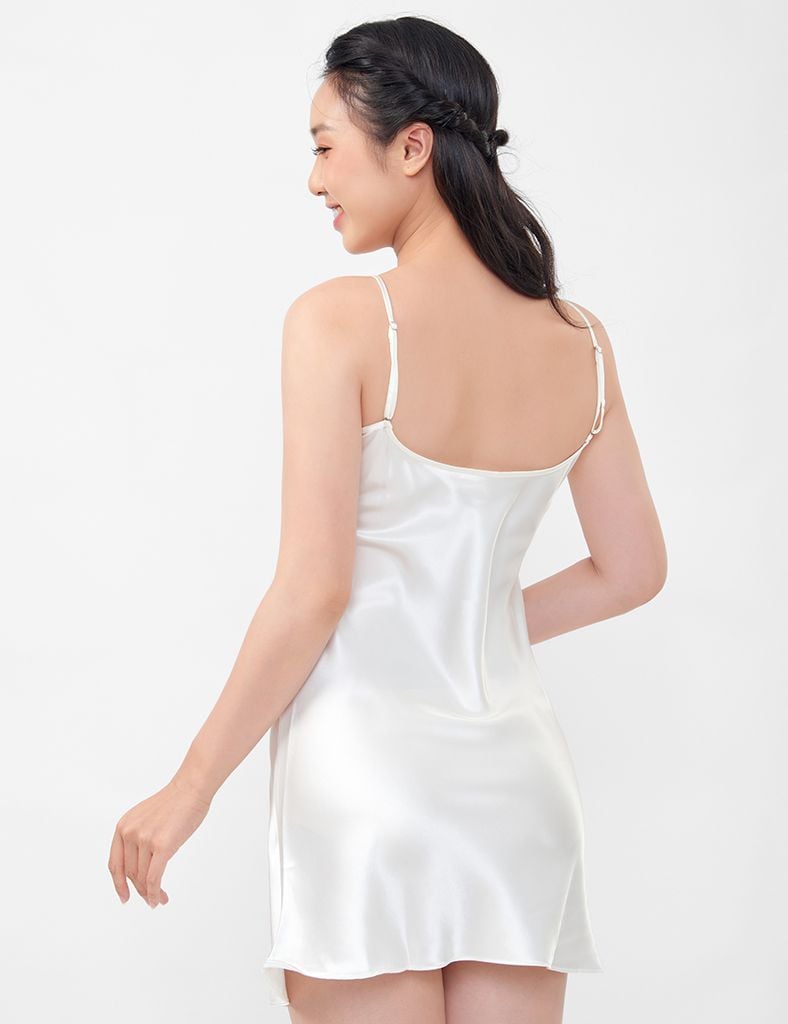 Đầm ngủ nữ lụa satin mặc nhà Season of love
