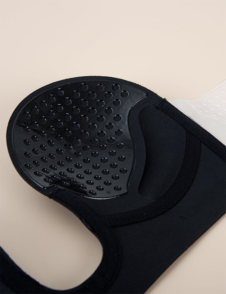 Áo ngực có gọng dán silicone U_Deep