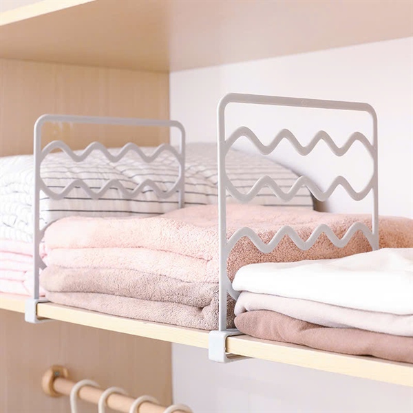 ￼Vách Nhựa Chia Ngăn Tủ Quần Áo Tiện Lợi |VANAUTHENTIC