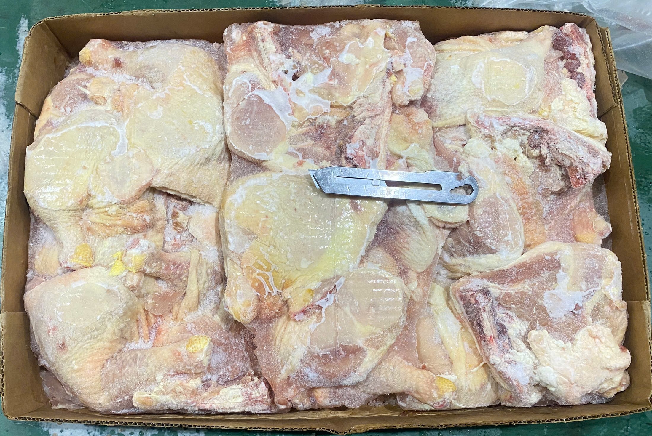 Góc tư lớn Tyson (15kg / Thùng)