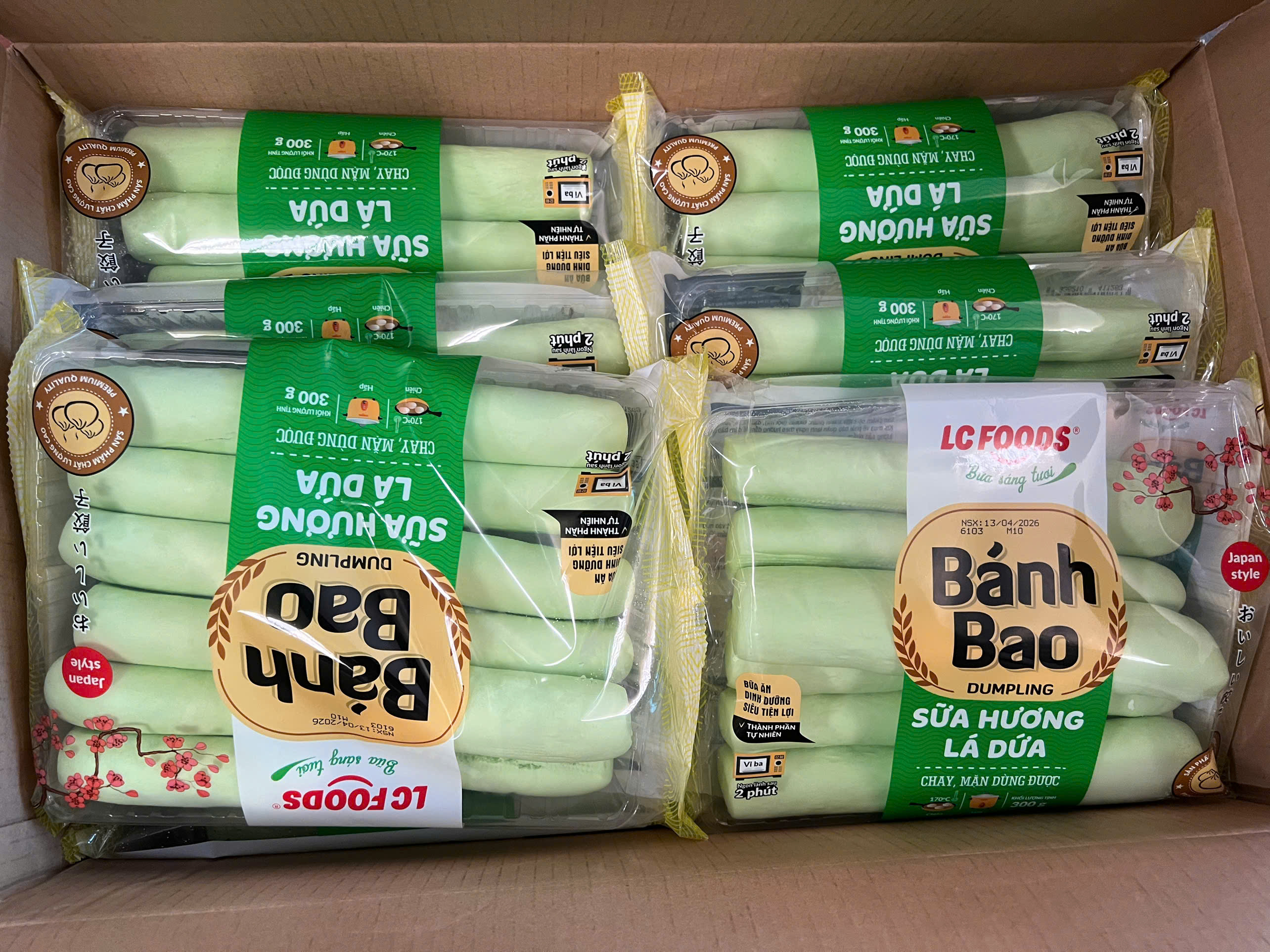 Bánh bao không nhân lá dứa (12c / 300g / Gói)