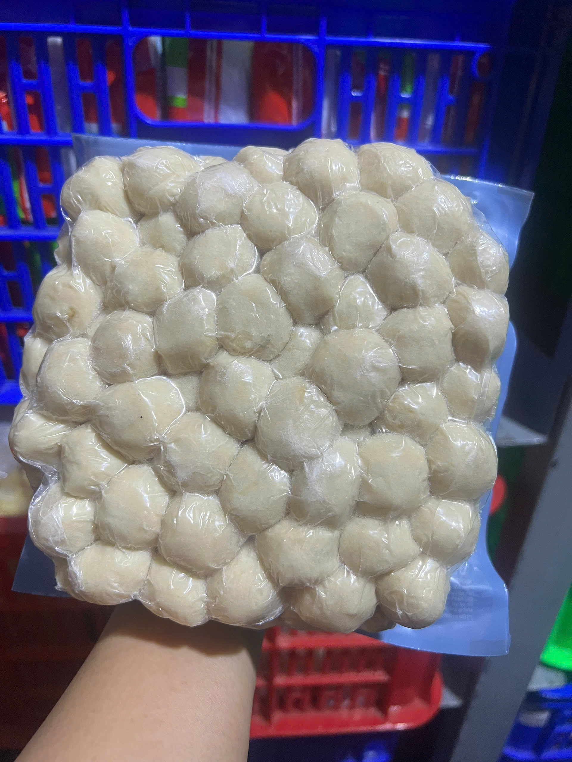 Cá viên Deli LC (160v / 1kg / Gói)
