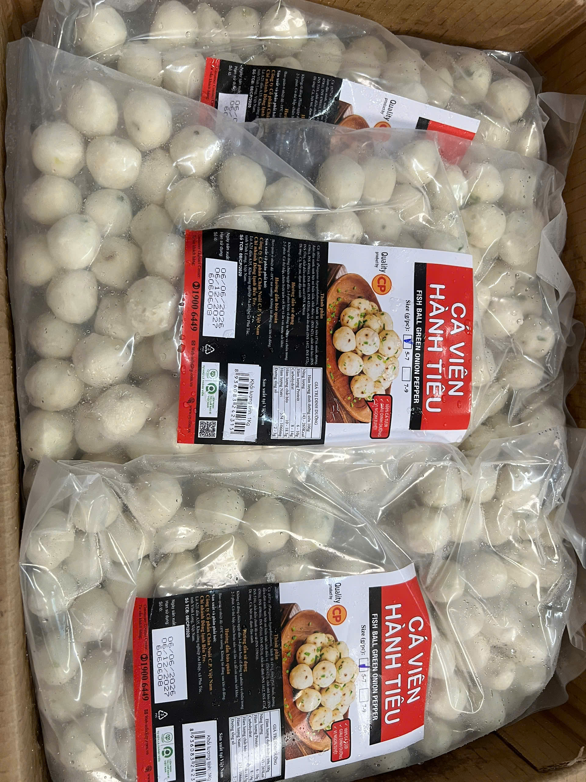 Cá viên hành tiêu CP (160v / 1kg / Gói)