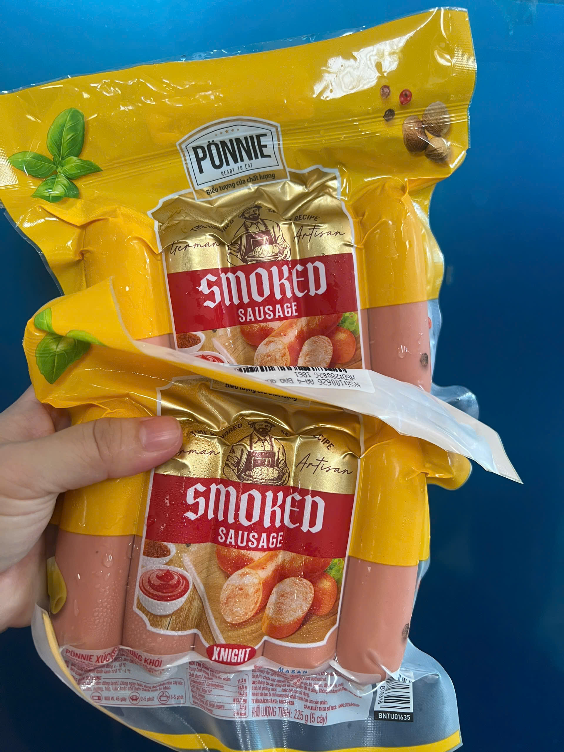 Xúc xích xông khói Ponnie MeatDeli (5 cây / 250g / Gói)