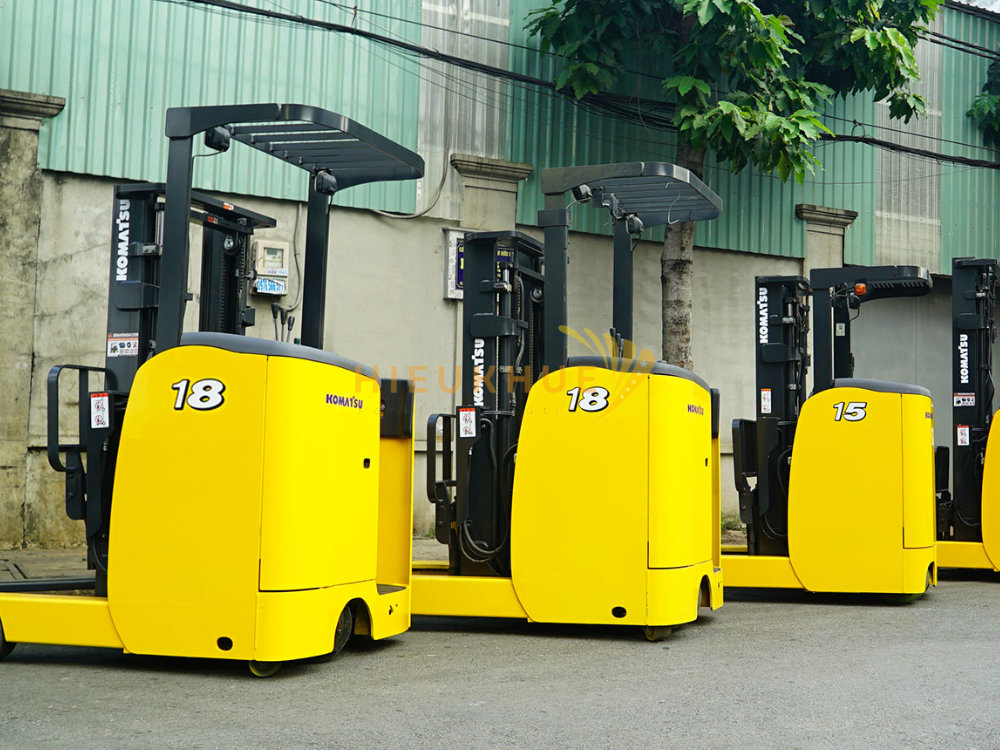 Xe nâng điện trong thời đại công nghiệp xanh