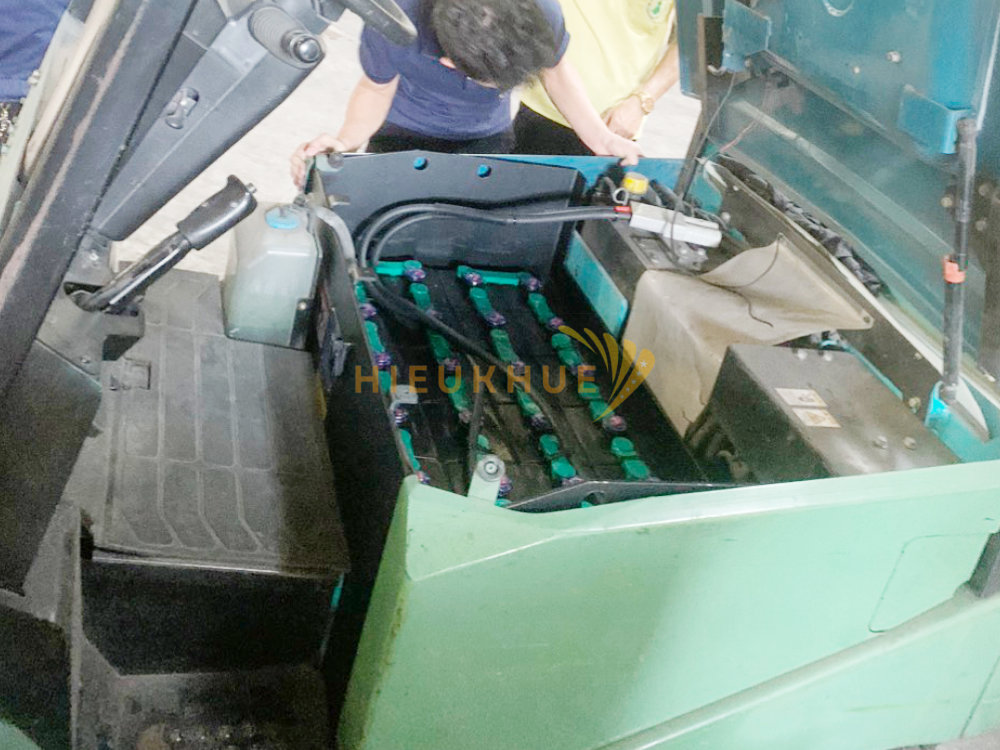 Bình điện xe nâng LIFTTOP 48V-565Ah Model VTI565 Độ Bền Cao, Giá Tốt