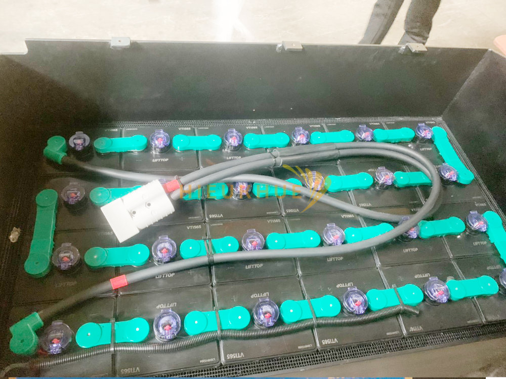 Bình điện xe nâng LIFTTOP 48V-565Ah Model VTI565 Độ Bền Cao, Giá Tốt