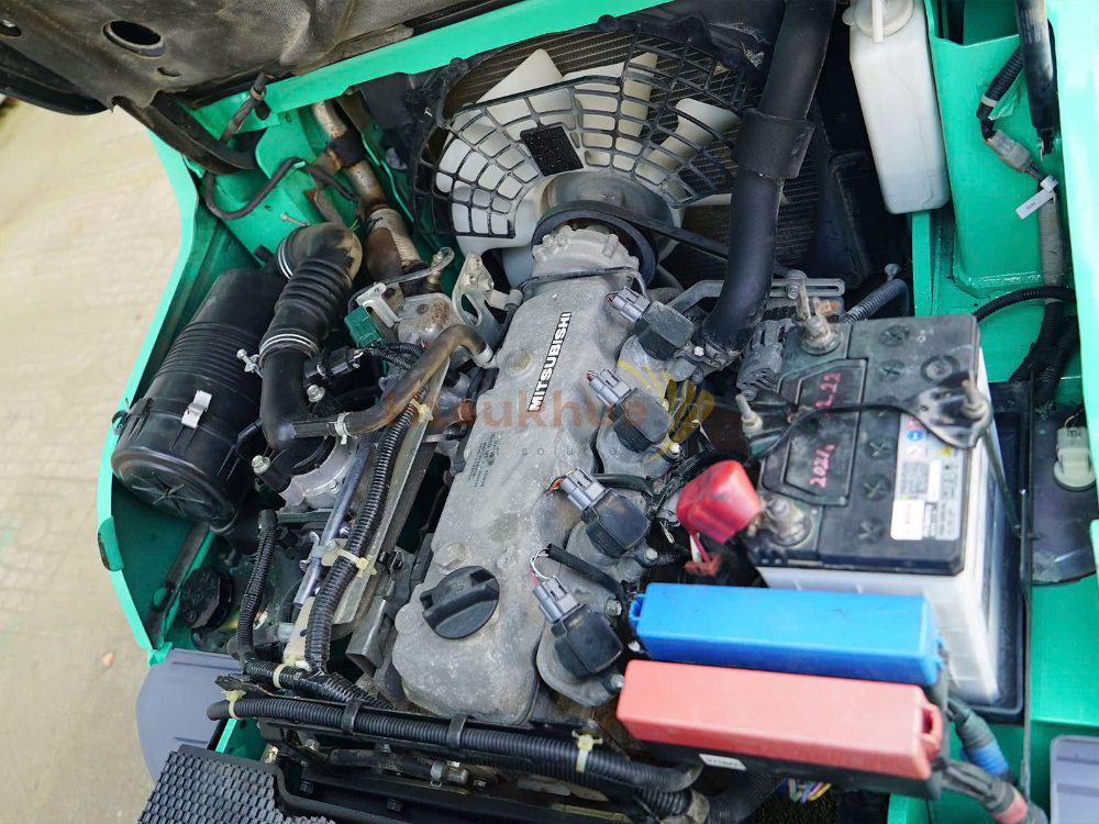 Xe nâng xăng MITSUBISHI FGE9D năm 2009, nâng cao 3m