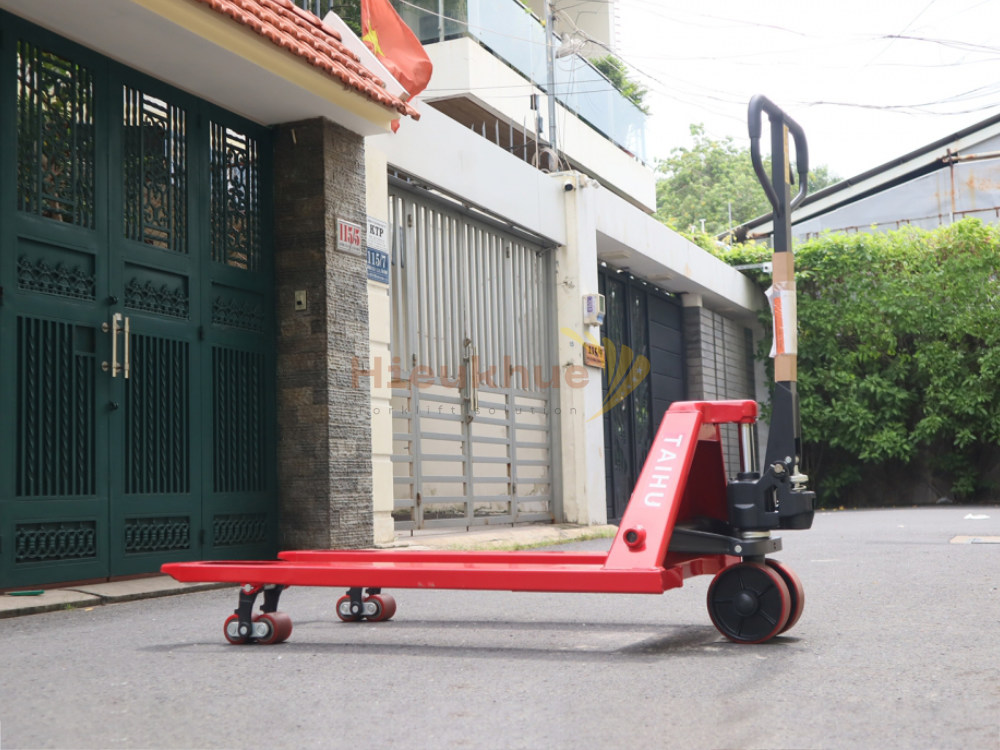 Xe nâng tay thấp 2.5 tấn TAIHU Model HTA25