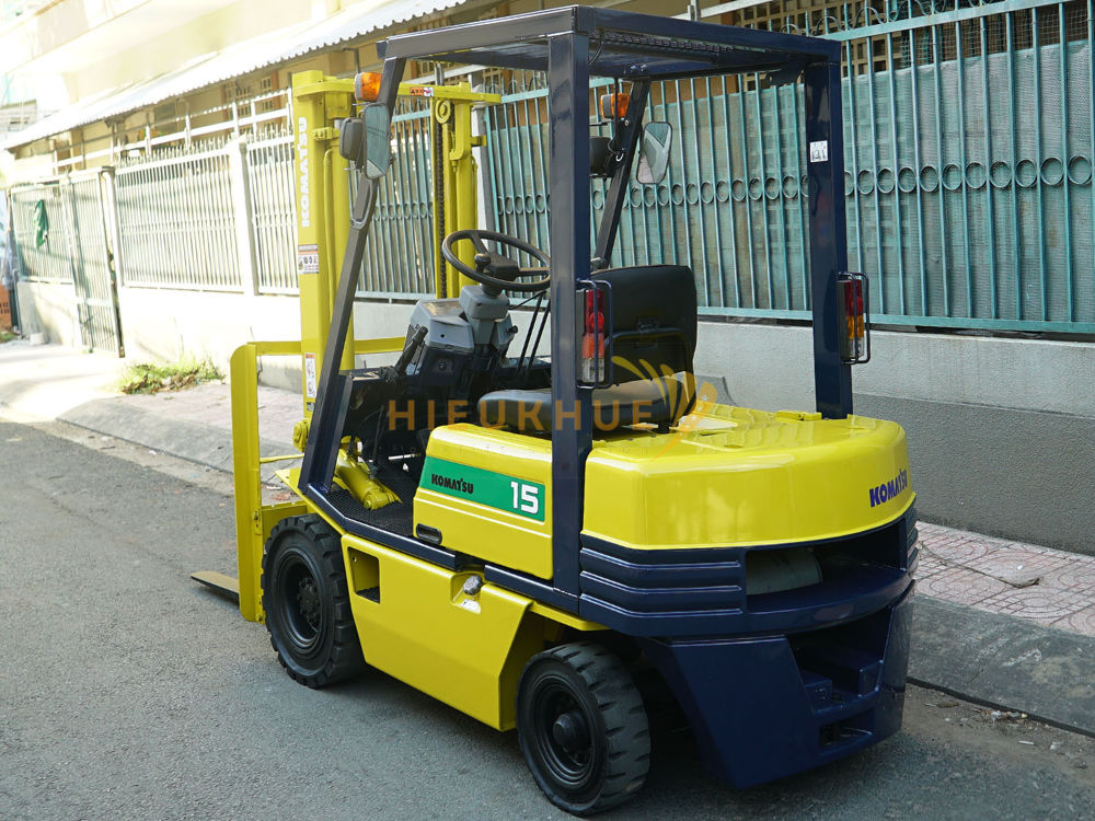Xe nâng xăng KOMATSU FG15-15