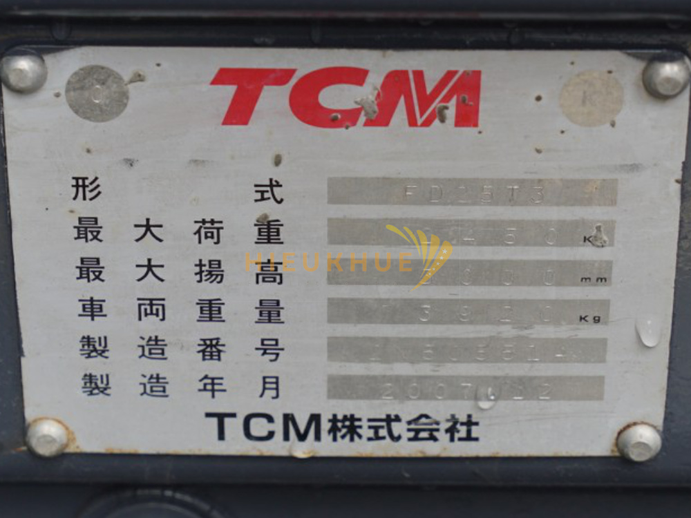 Xe nâng dầu TCM FD25T3