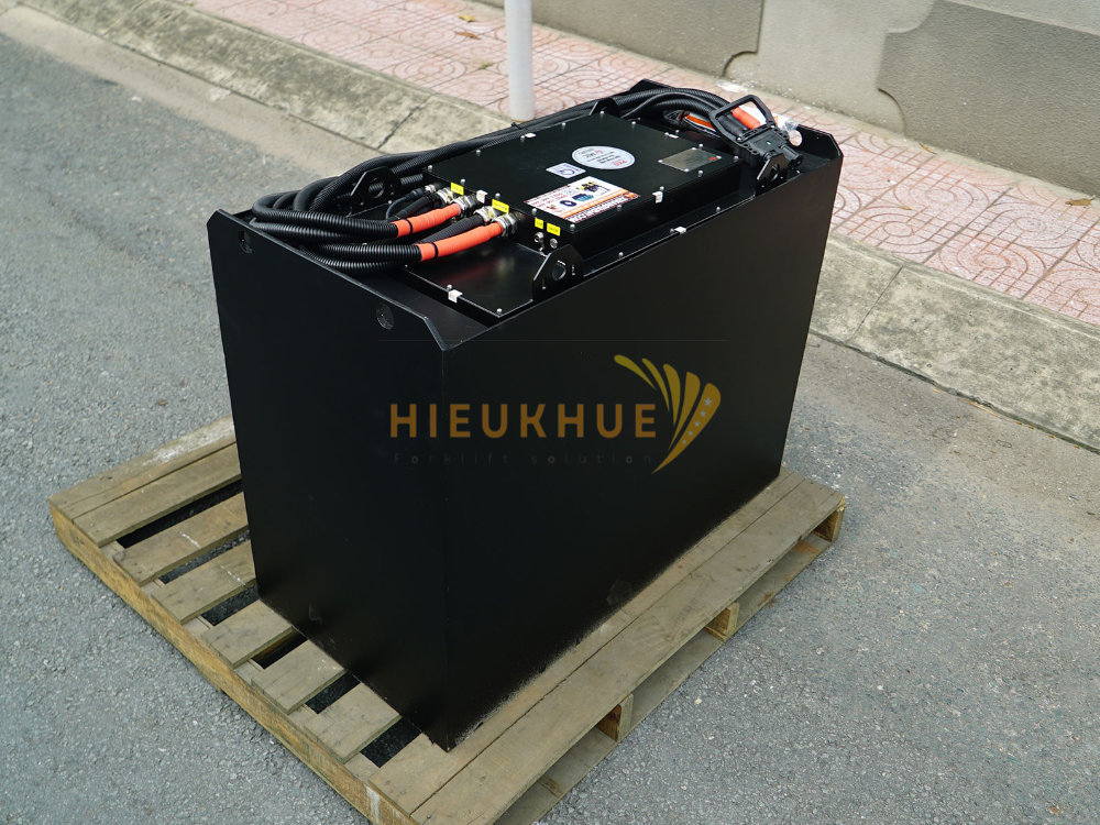 Pin Lithium xe nâng PKG 48V-560Ah Model: PKGFF-48560V1