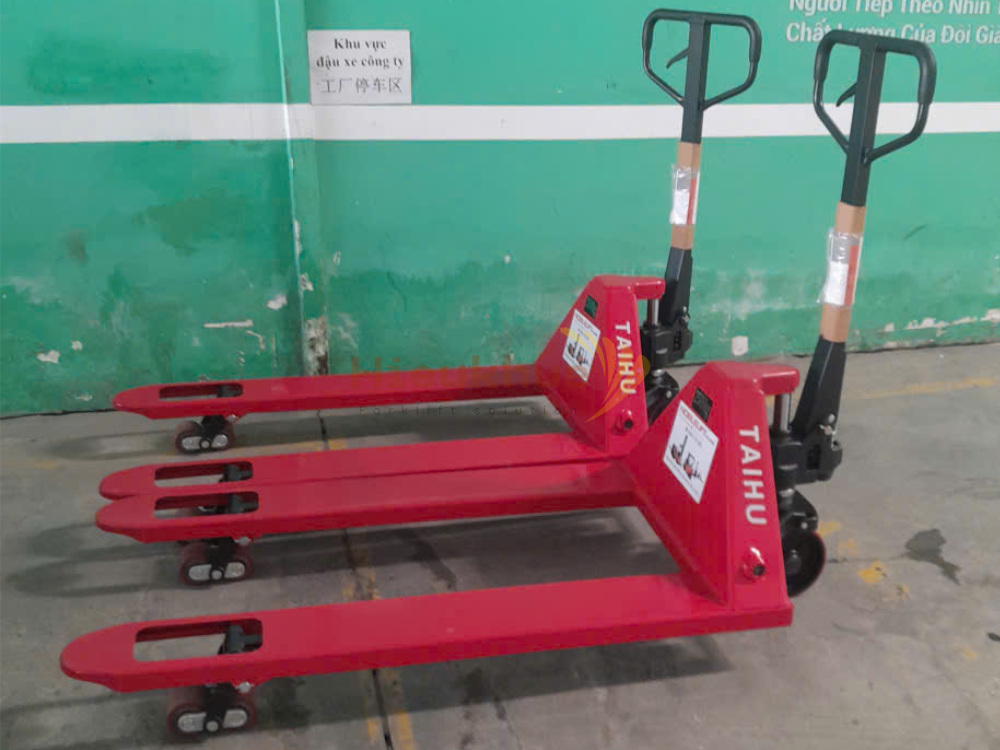 Xe nâng tay thấp 2.5 tấn TAIHU Model HTA25