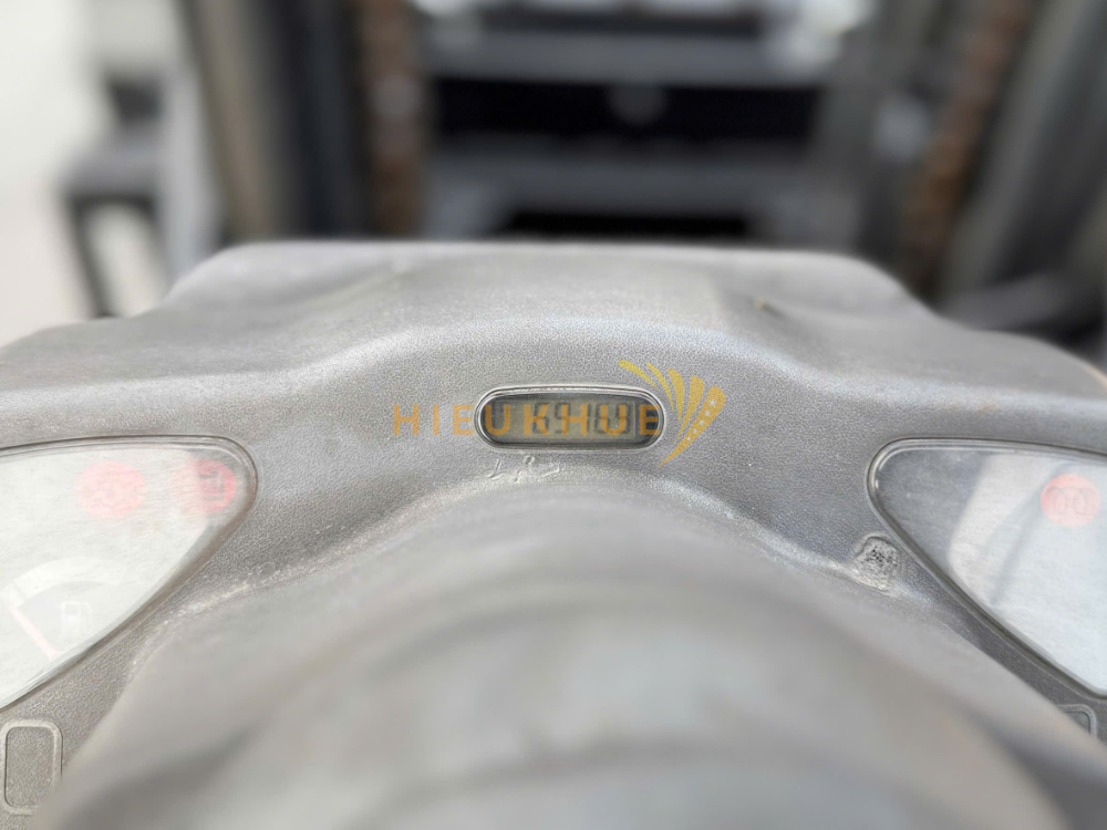 Xe nâng dầu KOMATSU FD30T-17