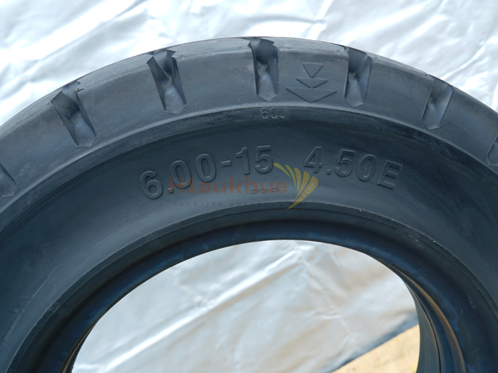 Lốp đặc xe nâng hiệu NEXEN ALL PRO size 600-15 Hàn Quốc