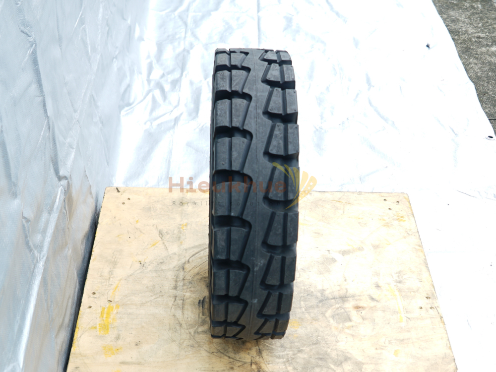 Lốp đặc xe nâng hiệu NEXEN SOLID PRO MTP size 600-9 Hàn Quốc