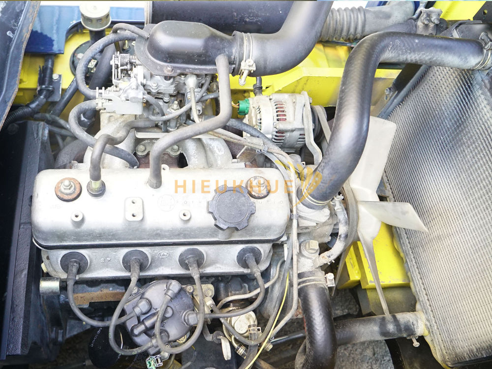 Xe nâng xăng KOMATSU FG15-15