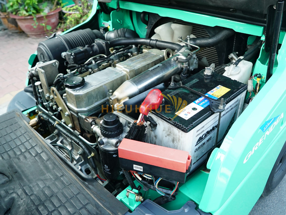 Xe nâng dầu MITSUBISHI FDE20T