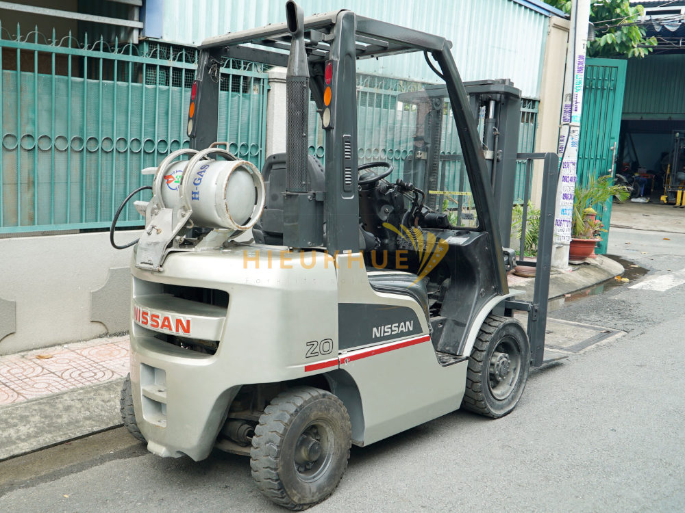 Xe nâng xăng - gas NISSAN EBT-P1F2