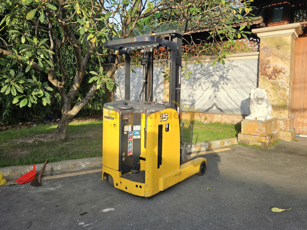 Xe nâng điện đứng lái KOMATSU FB15RW-15 năm 2020, nâng cao 4m