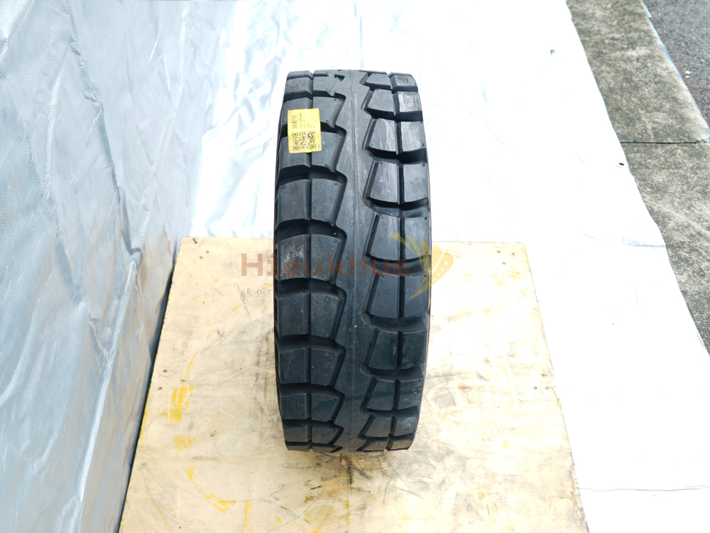 Lốp đặc xe nâng hiệu NEXEN SOLID PRO MTP size 23x9-10 Hàn Quốc
