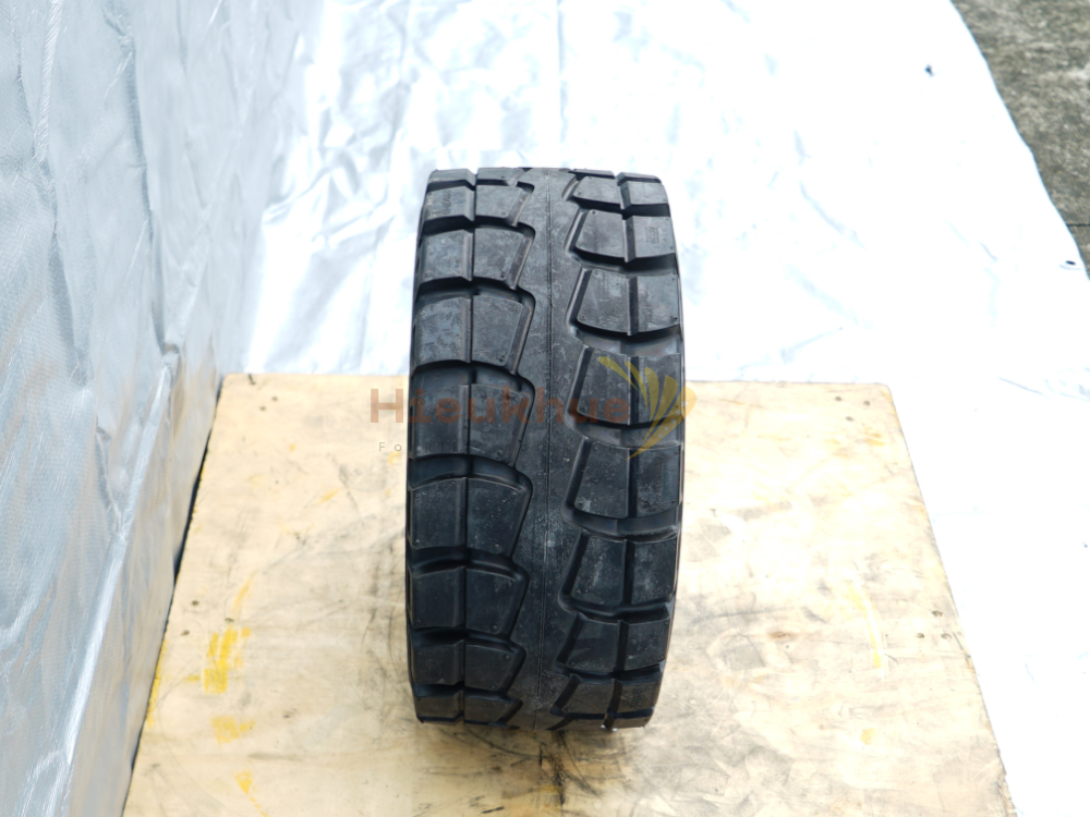 Lốp đặc xe nâng hiệu NEXEN SOLID PRO MTP size 200/50-10 Hàn Quốc