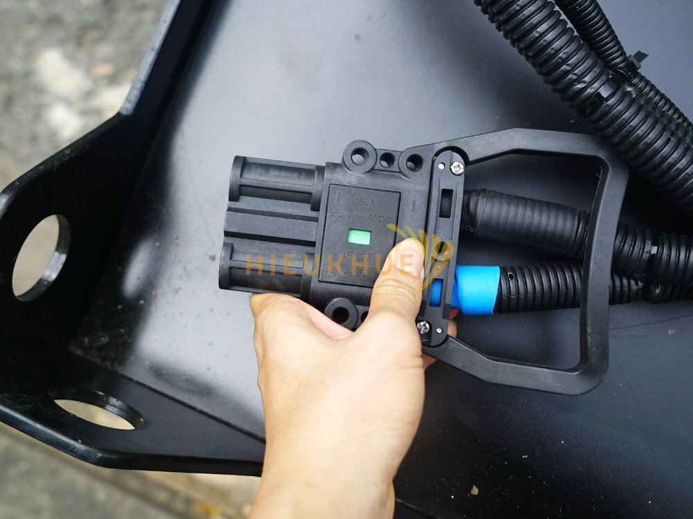 Pin Lithium xe nâng PKG 72V-340Ah Model: PKGFF-72340V3