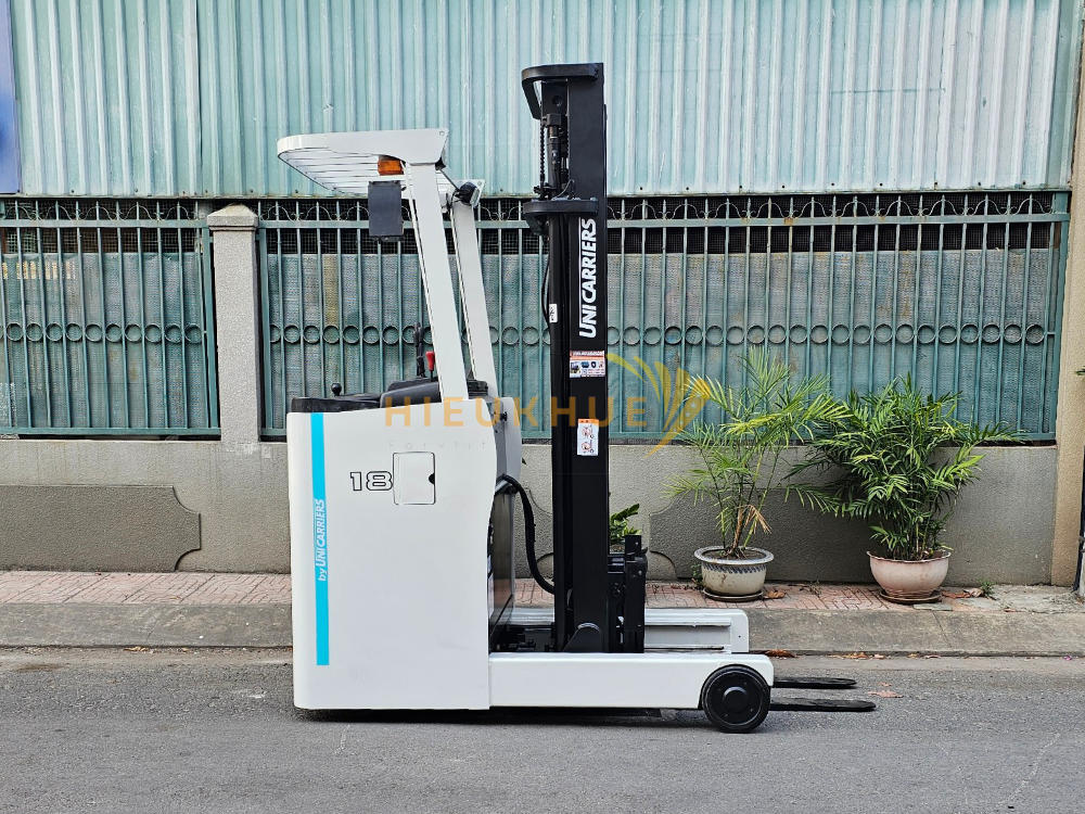 Xe nâng điện đứng lái TCM - UNICARRIERS FRHB18-8