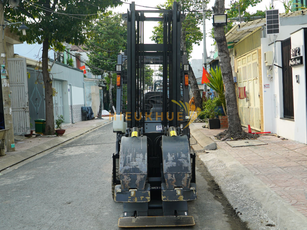 Xe nâng điện ngồi lái UNICARRIERS FB25-8