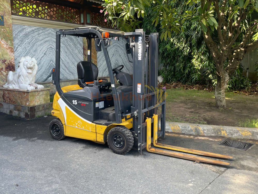 Xe nâng điện ngồi lái KOMATSU FB15-12 năm 2021, nâng cao 3m