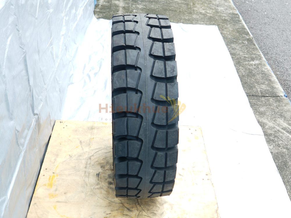 Lốp đặc xe nâng hiệu NEXEN SOLID PRO MTP size 28x9-15 thương hiệu Hàn Quốc