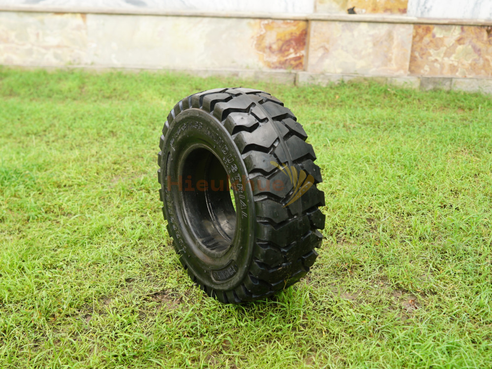Lốp đặc xe nâng hiệu PHOENIX size 16x6-8 thương hiệu Thái Lan