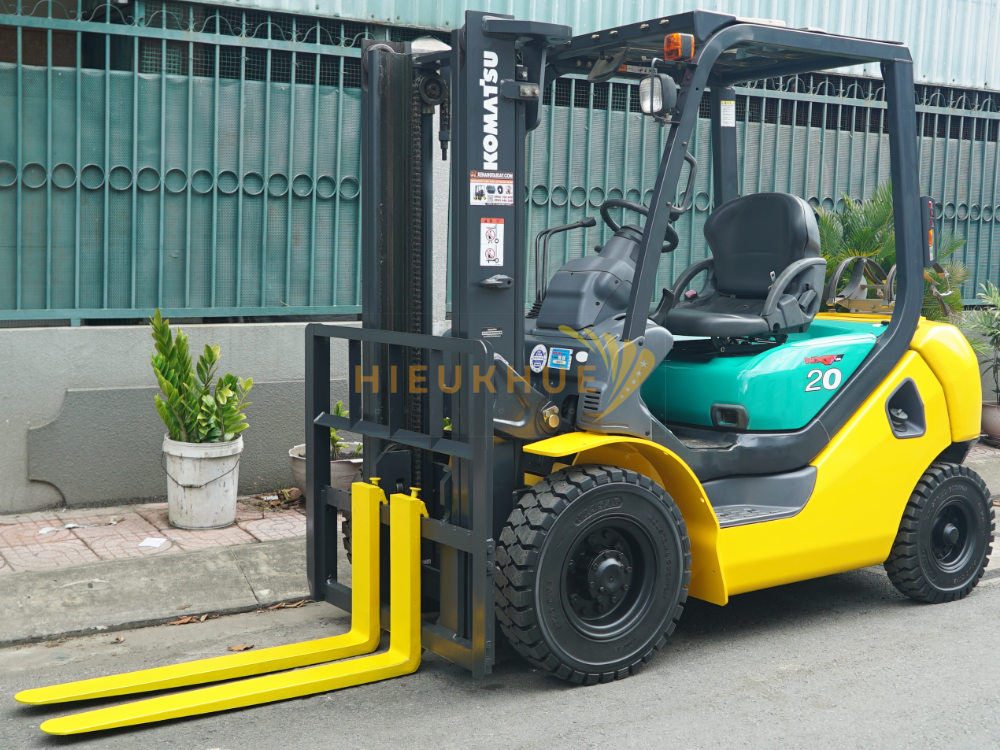 Xe nâng xăng - gas KOMATSU FG20C-16