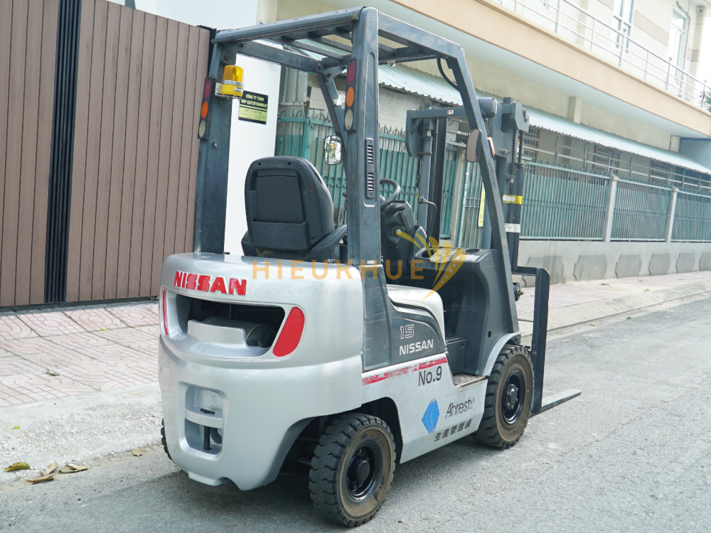 Xe nâng xăng NISSAN L01A15