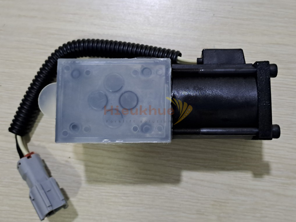 Van solenoid chuyển số 24V hiệu KBZ model TB01-G02-F4OV-LS-D24-30