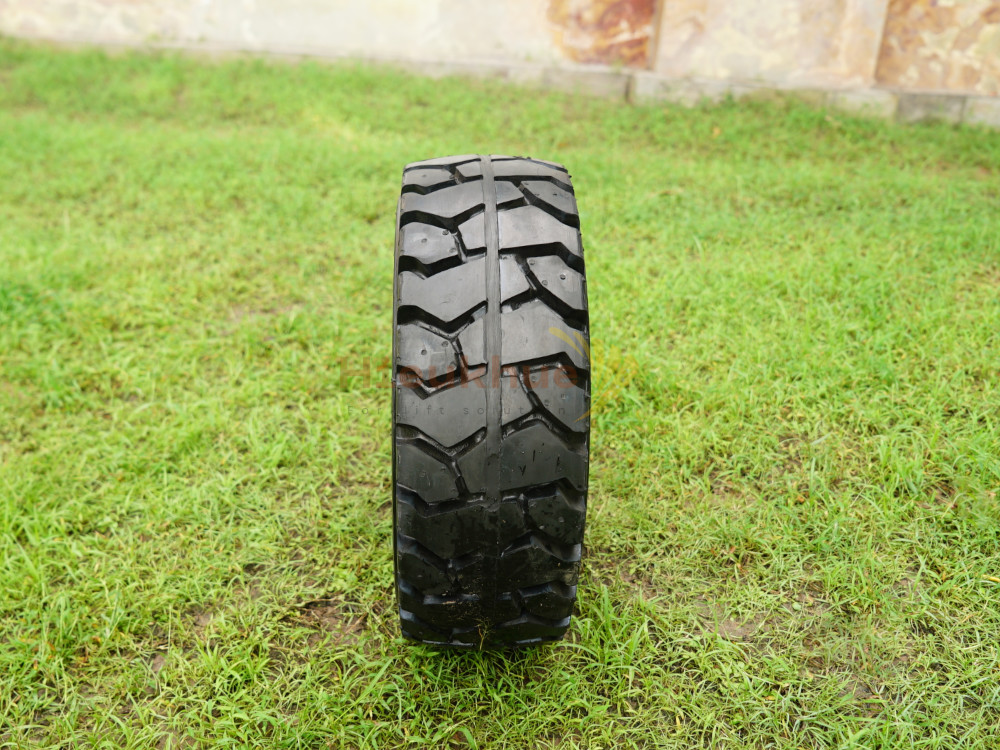Lốp đặc xe nâng hiệu PHOENIX size 16x6-8 thương hiệu Thái Lan