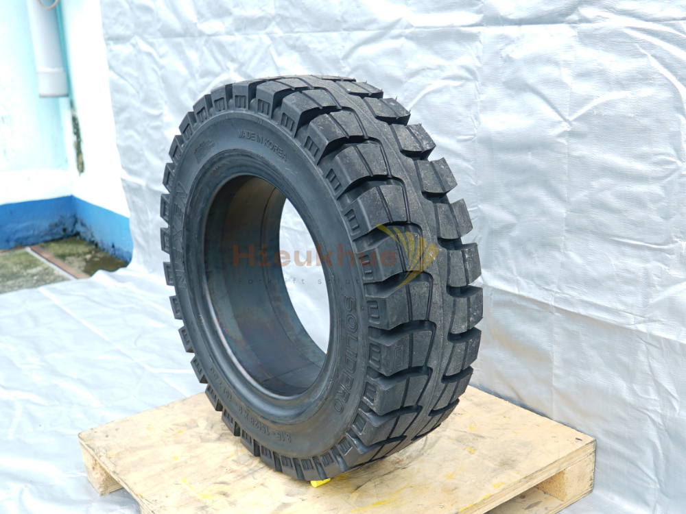 Lốp đặc xe nâng hiệu NEXEN SOLID PRO MTP size 28x9-15 thương hiệu Hàn Quốc