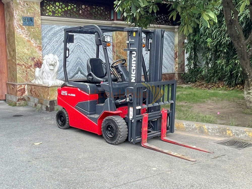 Xe nâng điện ngồi lái NICHIYU FB25PN-80C-300SF năm 2021, nâng cao 3m