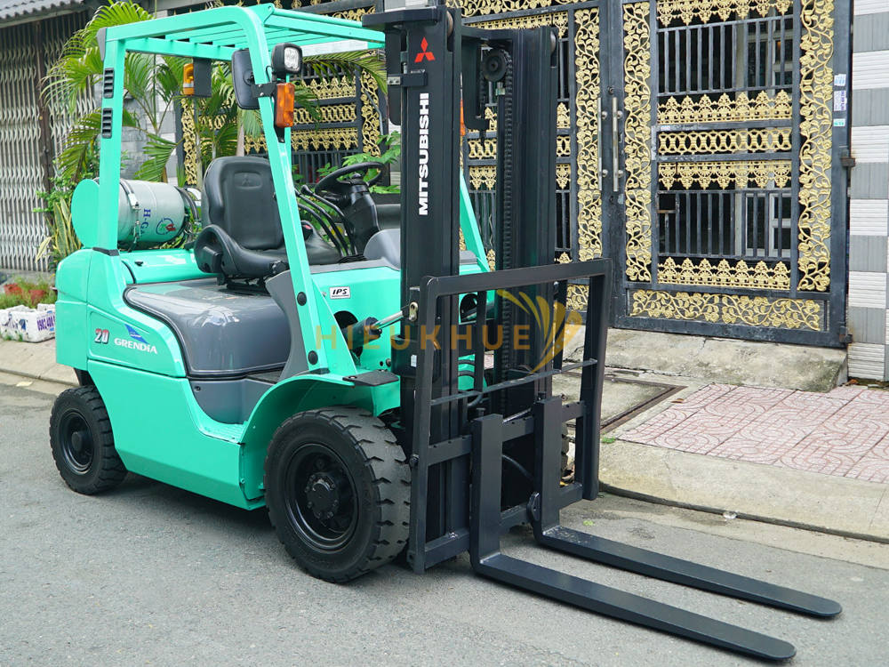 Xe nâng xăng - gas MITSUBISHI FGE20T