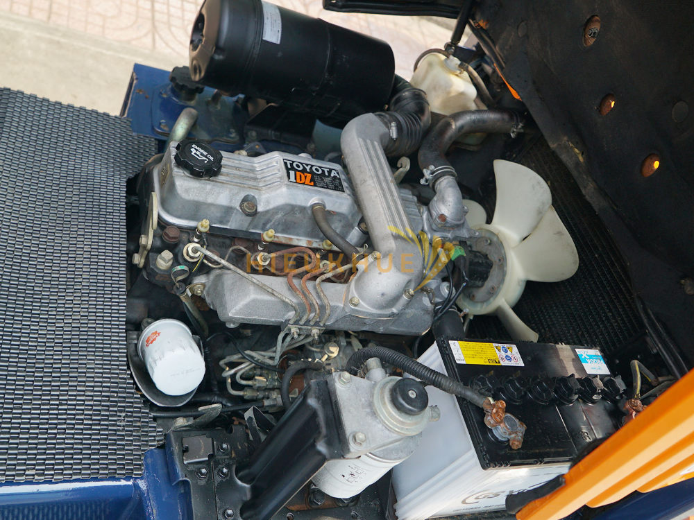 Xe nâng dầu TOYOTA 5FD15