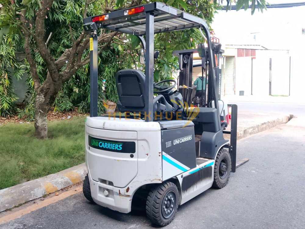 Xe nâng điện ngồi lái UNICARRIERS FB15-8