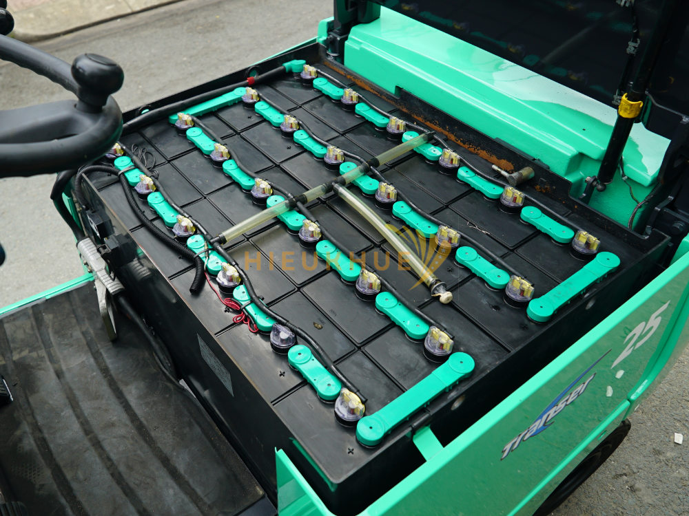 Xe nâng điện ngồi lái MITSUBISHI - NICHIYU - FB25PN-77B-300SF
