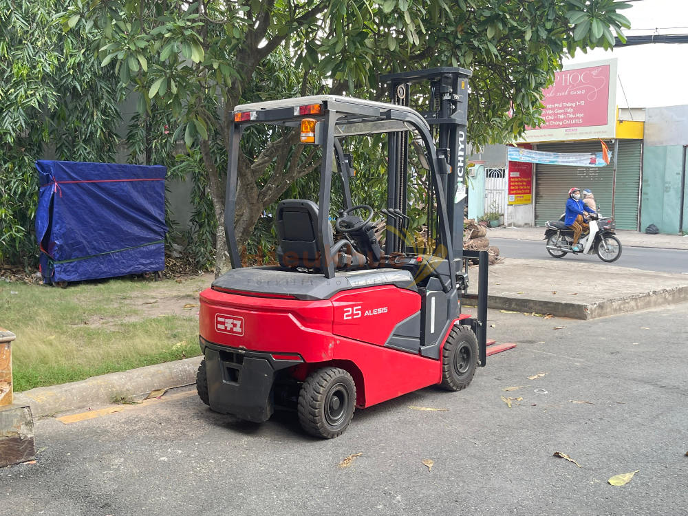 Xe nâng điện ngồi lái NICHIYU FB25PN-80B-400SF năm 2021, nâng cao 4m