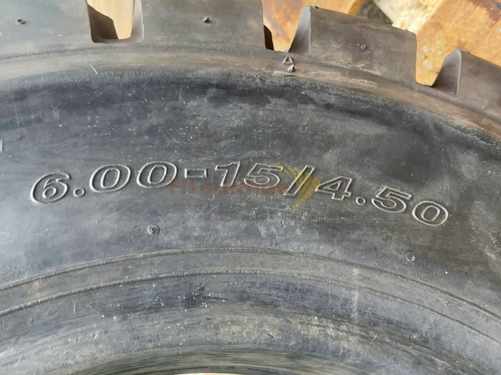 Lốp đặc xe nâng hiệu PHOENIX size 600-15 thương hiệu Thái Lan