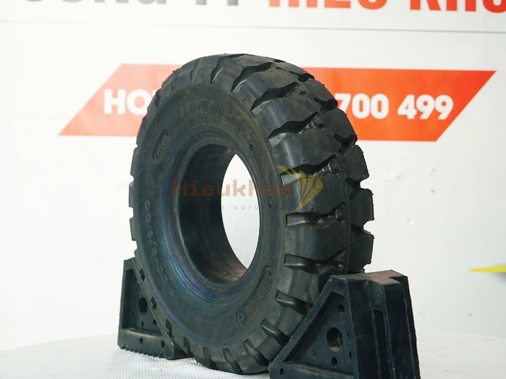 Lốp đặc xe nâng hiệu PHOENIX size 500-8 thương hiệu Thái Lan